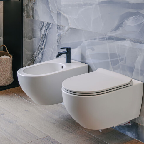 PIEZA BIDET FRONTAL MONOCROMO TERMINACION MATE LINEA AGORA NEGRO