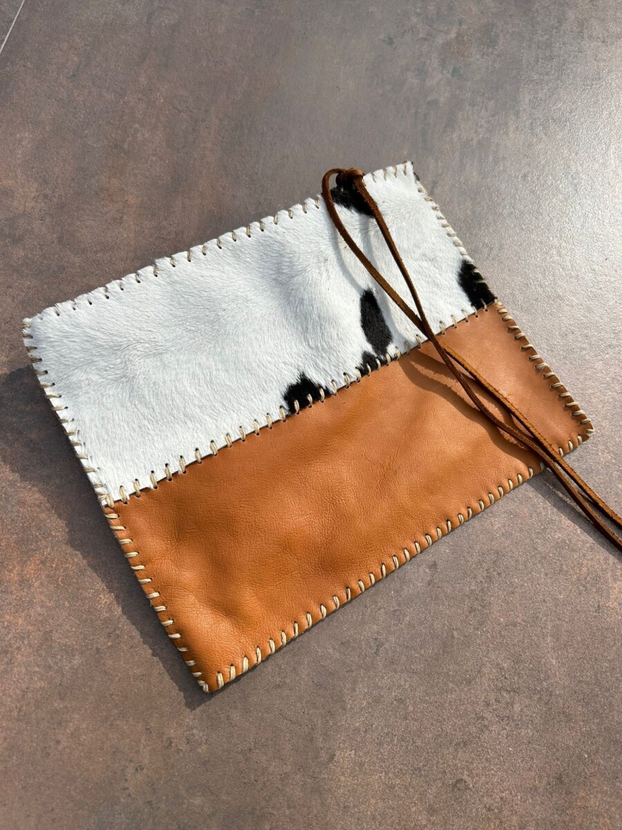 Half Leather Envelope - Cowhide Negro 