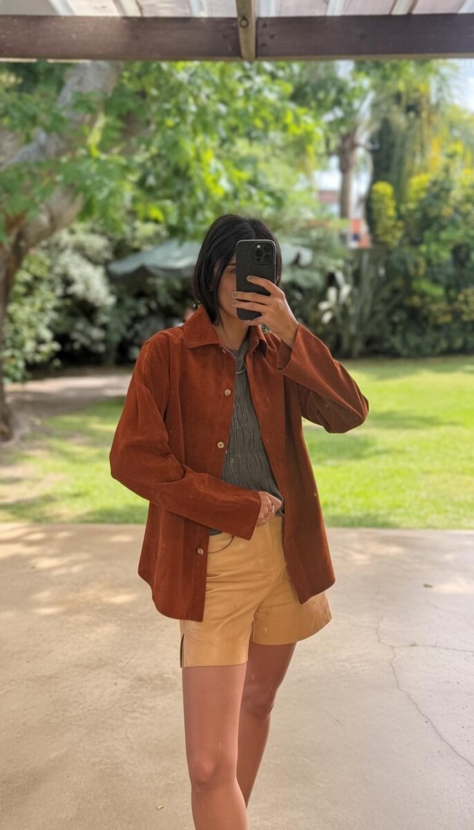 Leather Vila Shirt - Gamuza Habano 