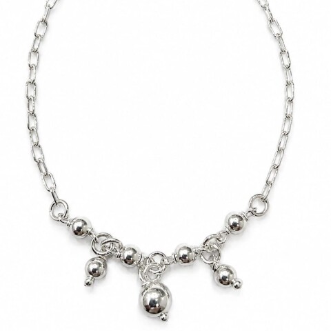 Pulsera con tres colgantes bolitas Pulsera con tres colgantes bolitas