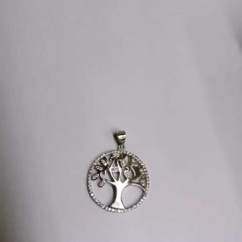 Colgante con árbol de la vida y zirconias Colgante con árbol de la vida y zirconias