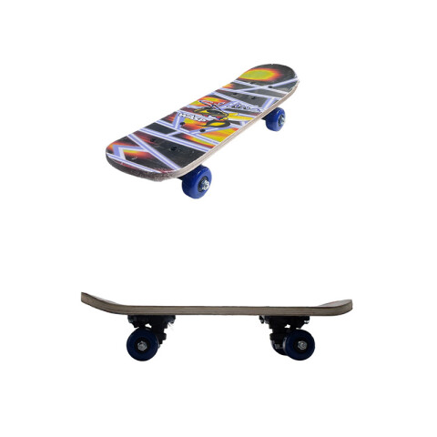 Skate 4 ruedas doble estampa 4 diseños 43x13.5cm Skate 4 Ruedas Doble Estampa 4 Diseños 43x13.5cm