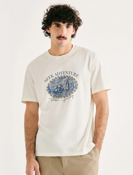 CAMISETA CON ESTAMPA MODELO REGULAR BEIGE