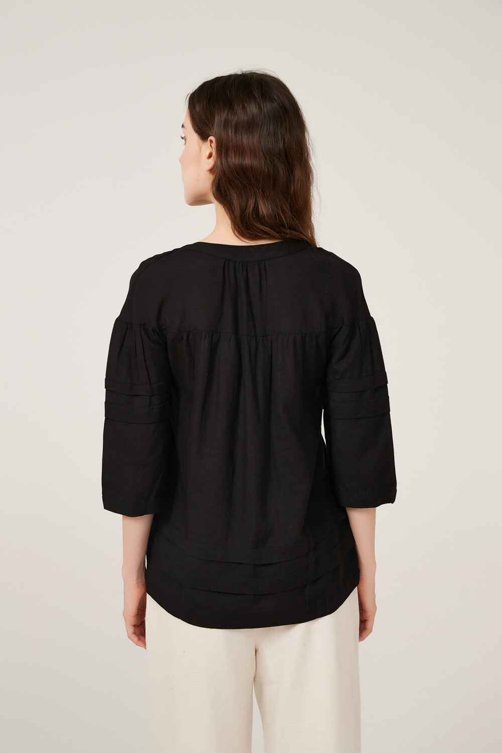 Blusa Aliou Negro