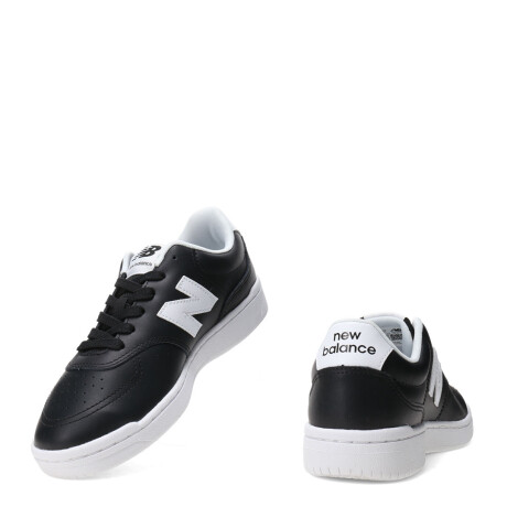 Championes de Mujer New Balance Life Style Negro - Blanco