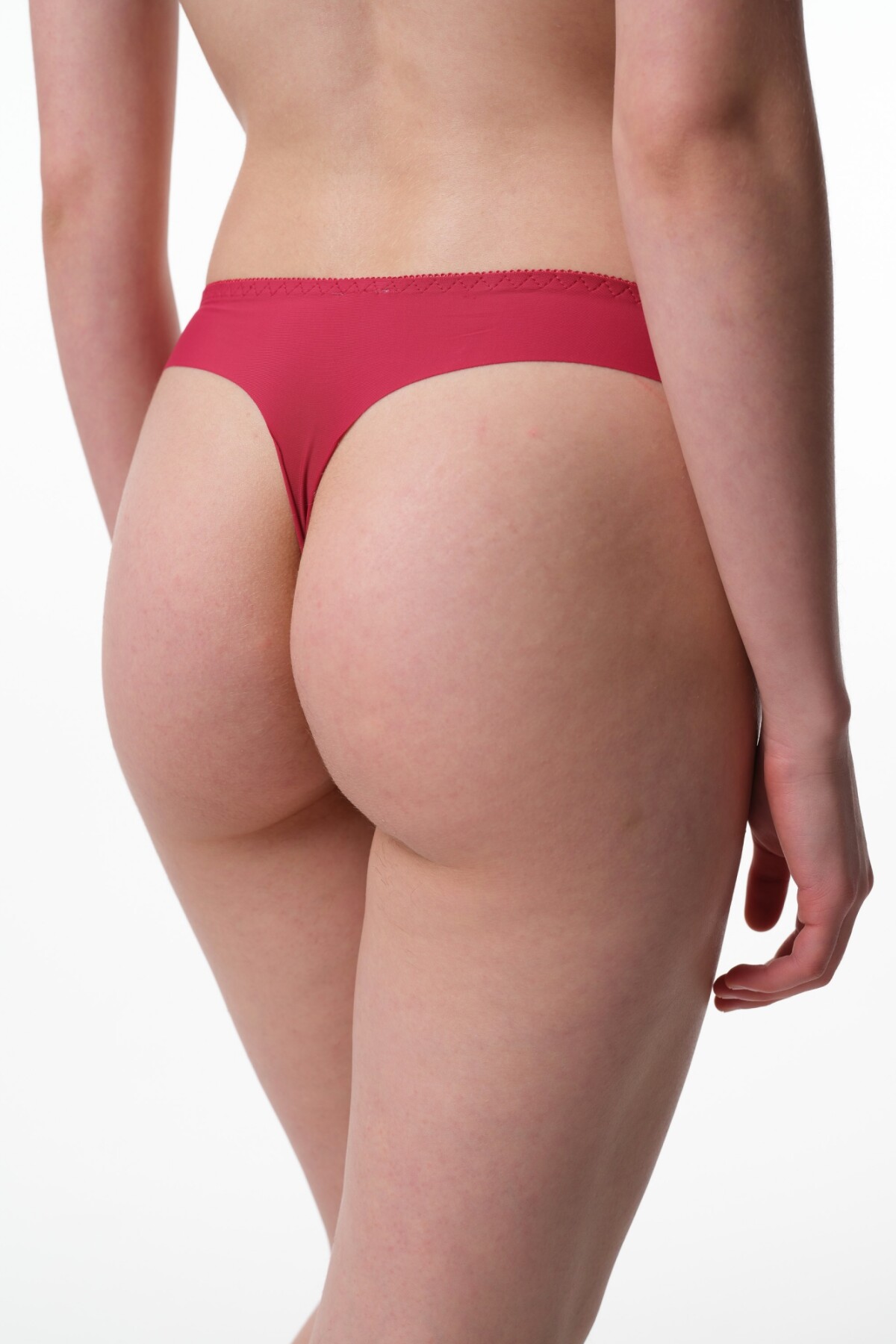 Colaless Eliana Rojo