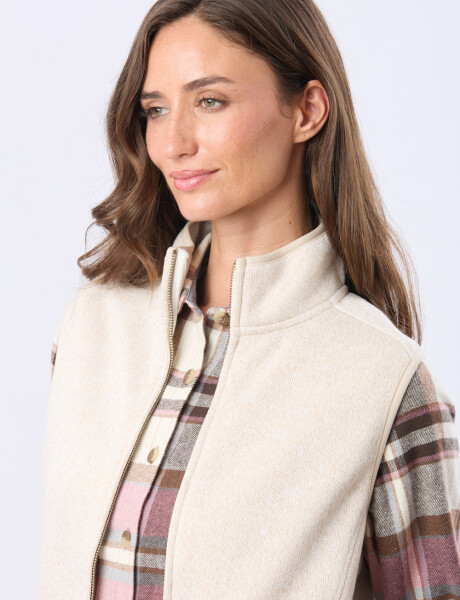 CHALECO CUELLO ALTO Crudo