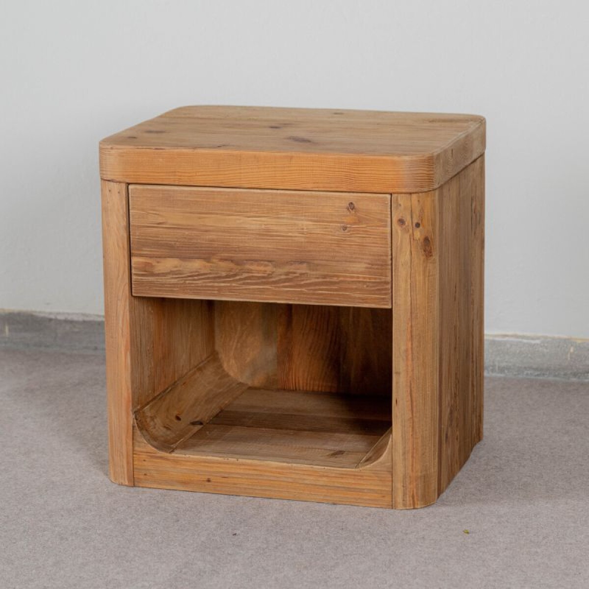 Mesa de luz Comodino uno 