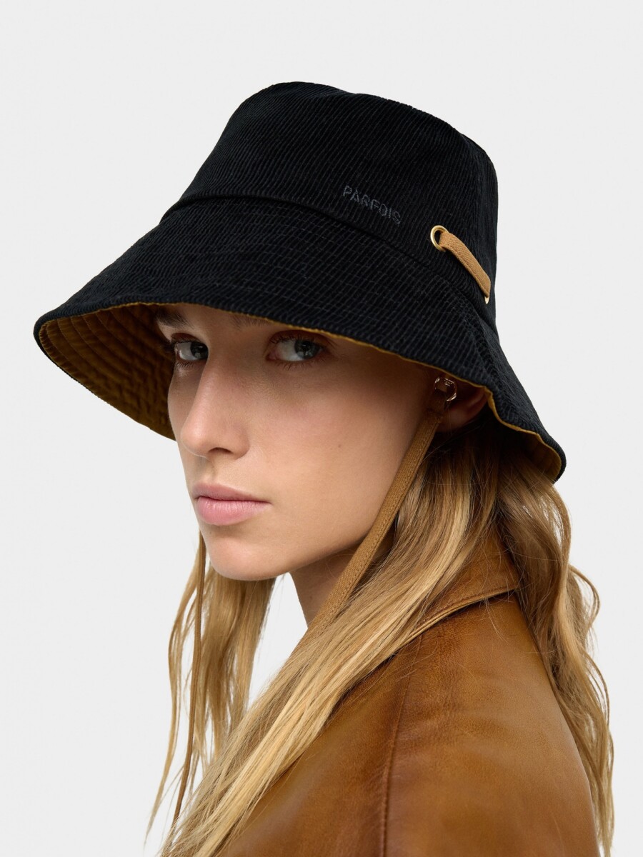 Gorro Bucket Con Cinta Ajustable negro