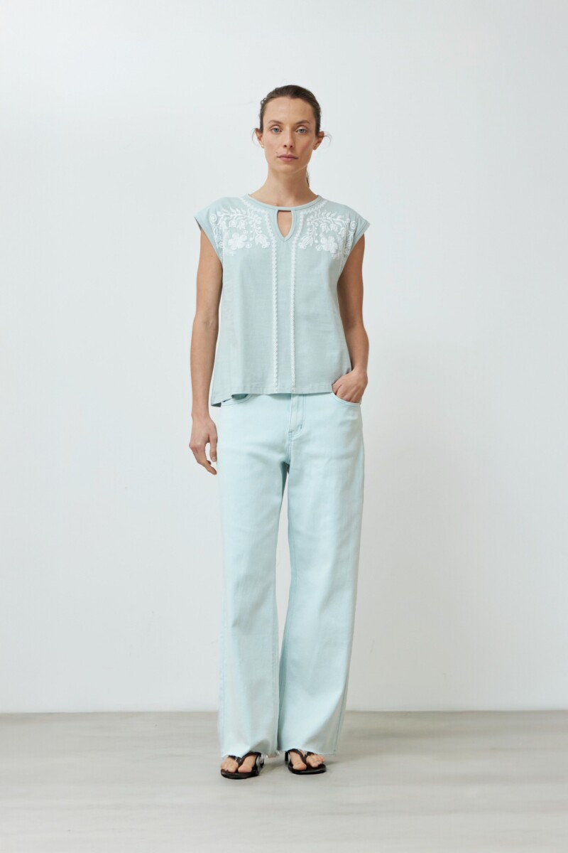 Remera estampada Jazmín Silvestre - verde agua 