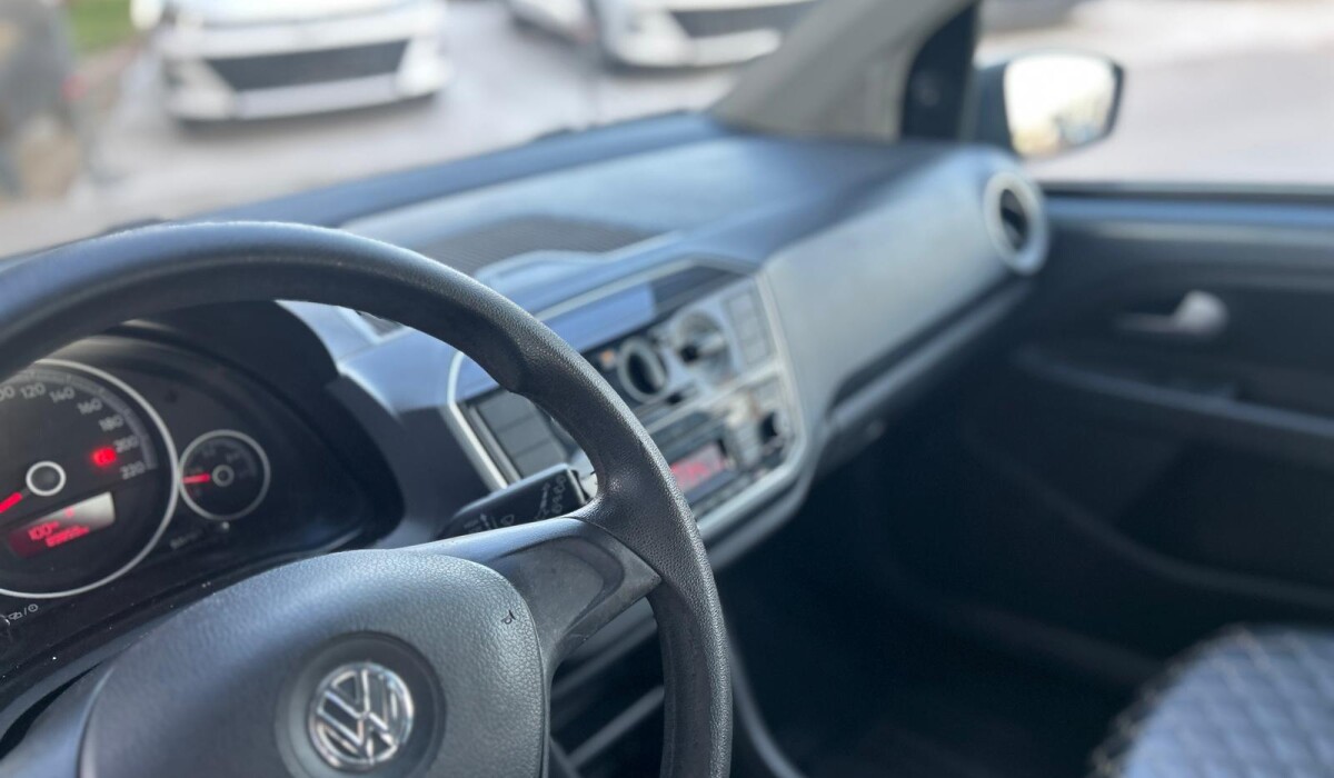 Volkswagen Move Up 1.0 MT 2019 Volkswagen Move Up 1.0 MT 2019
