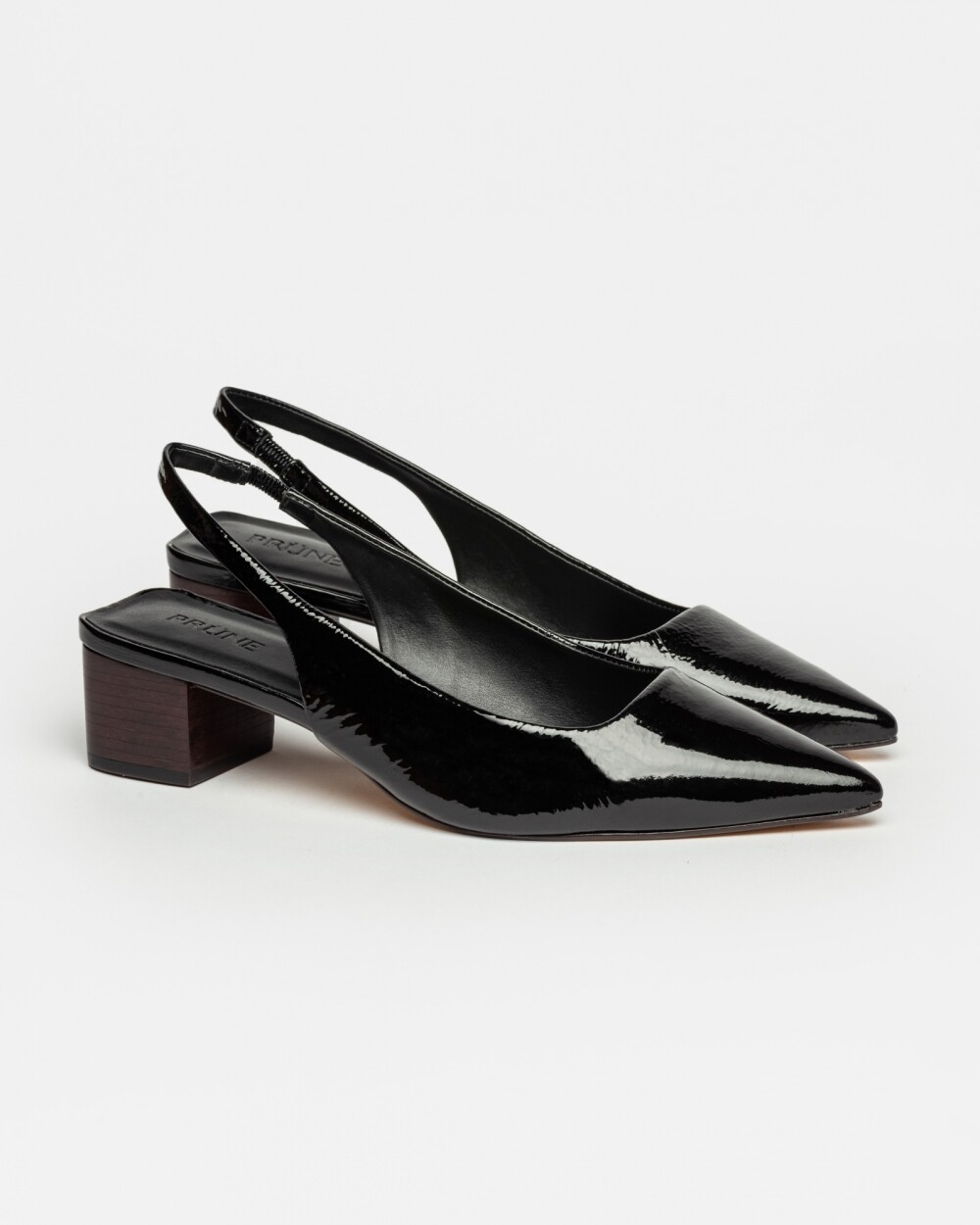 Stiletto Marga en cuero charol arrugado Negro