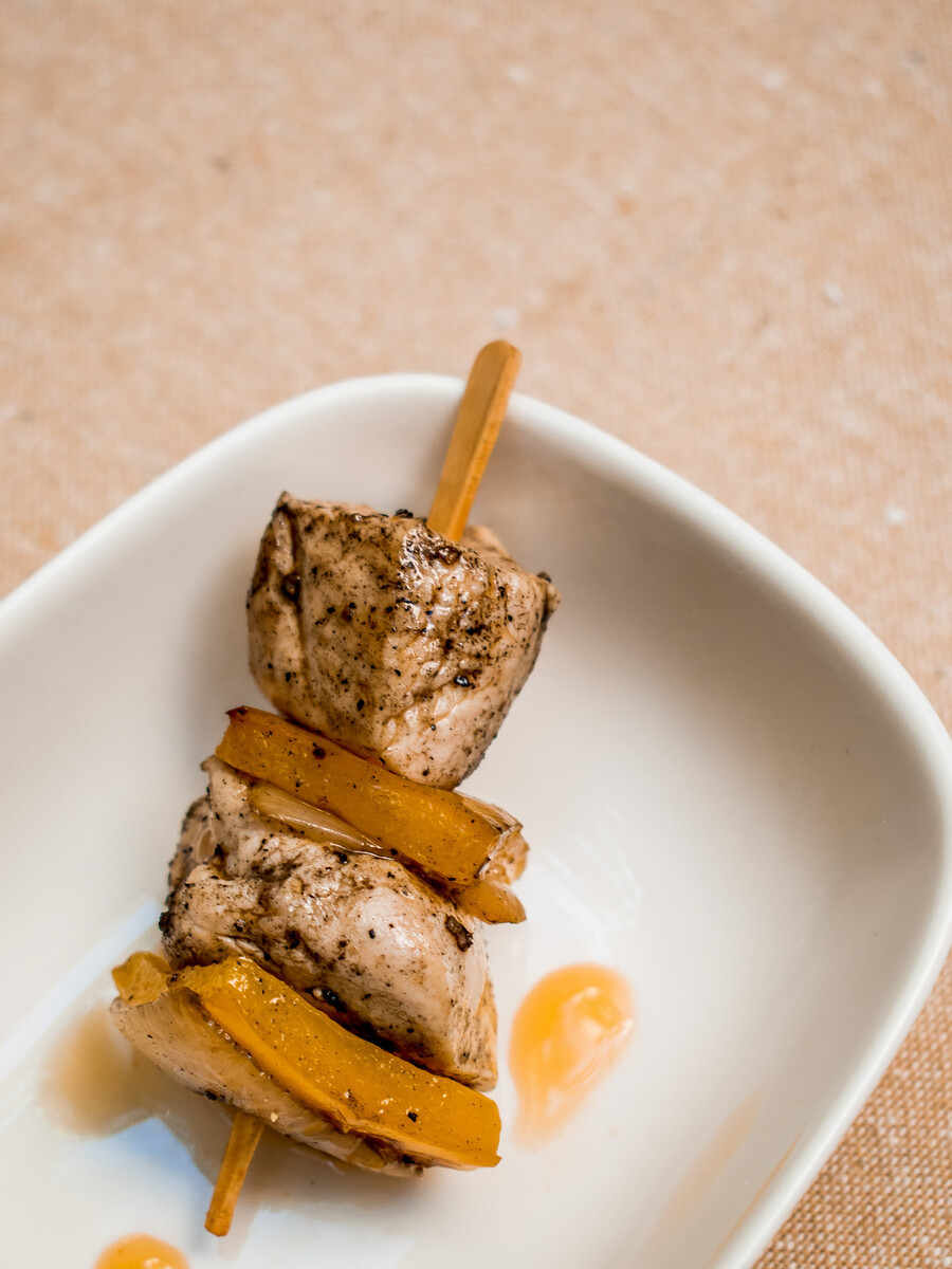 Brochette de pollo Brochette de pollo