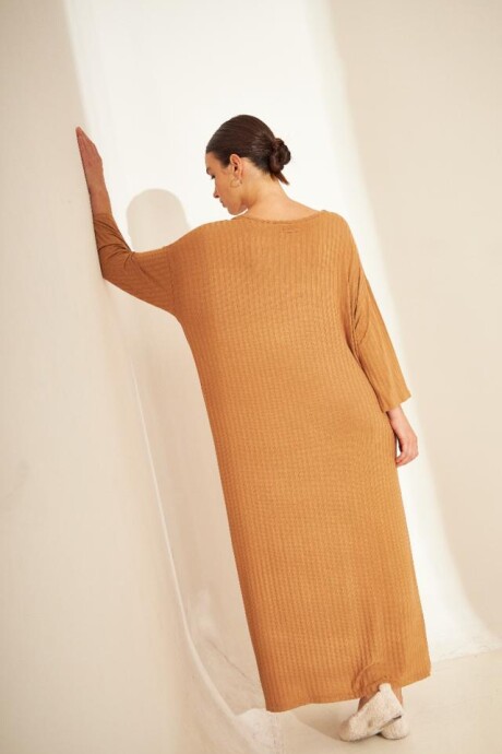 VESTIDO MAGNIFICENT CAMEL