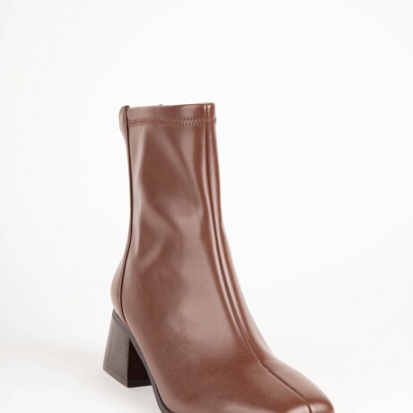 BOTA CHAPMAN Chocolate