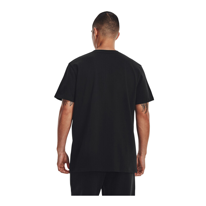 Remera Under Armour HEAVYWEIGHT SS de Hombre - 1373997-001 Negro-blanco