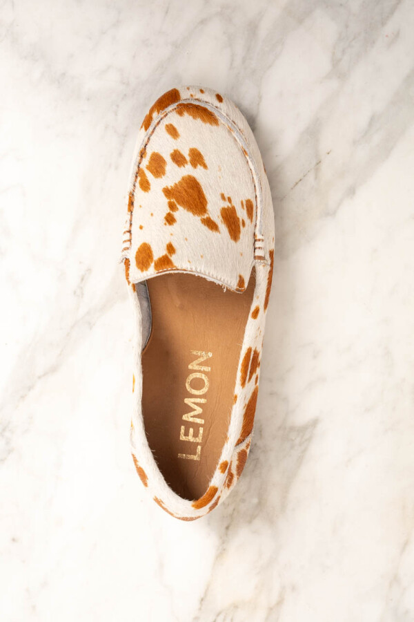Mocasin Pelo Animal Print Vaca Camel
