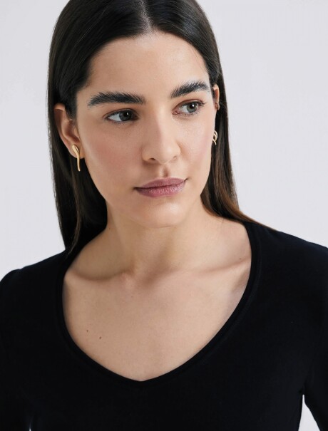 BLUSA BÁSICA DE MANGA LARGA Y CUELLO EN V NEGRO