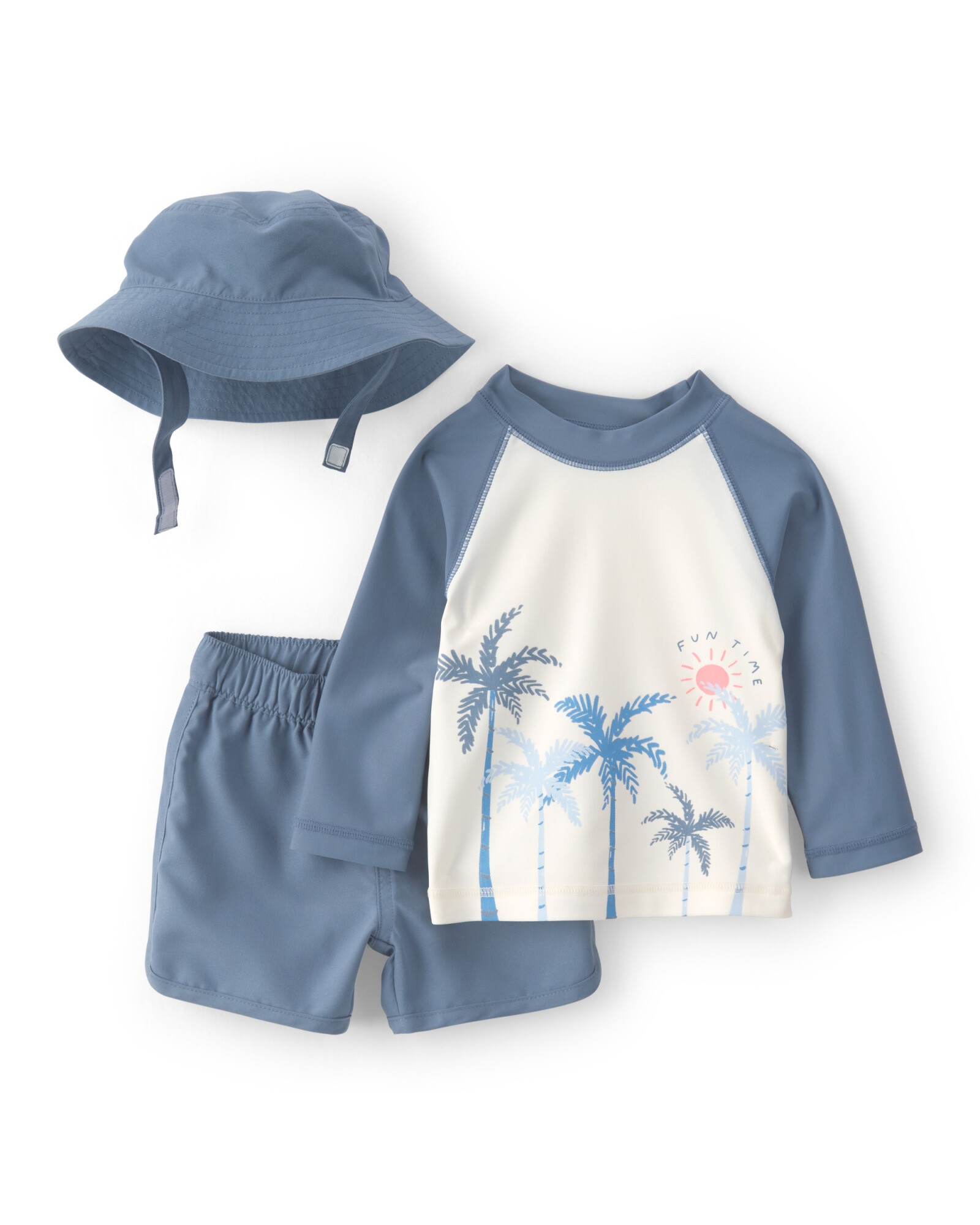 Conjunto de baño tres piezas, remera manga larga, short y gorro, con protección UPF 50+, estampa palmeras Conjunto de baño tres piezas, remera manga larga, short y gorro, con protección UPF 50+, estampa palmeras