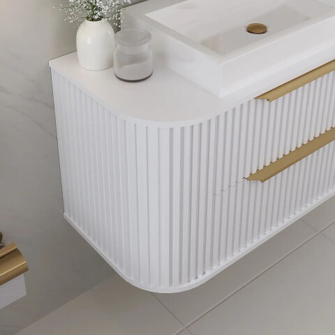 Mueble de baño Alice Suspendido 100cm Blanco con bacha de loza y botiquín Gabriela 90cm Blanco Mueble De Baño Alice Suspendido 100cm Blanco Con Bacha De Loza Y Botiquín Gabriela 90cm Blanco