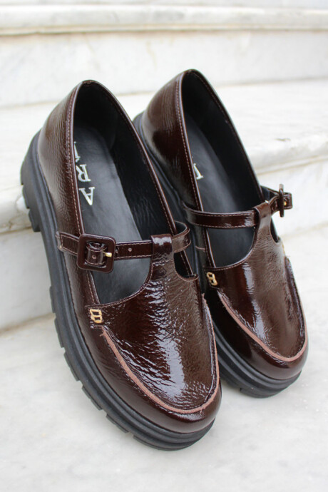 Guillermina amelia Chocolate charol