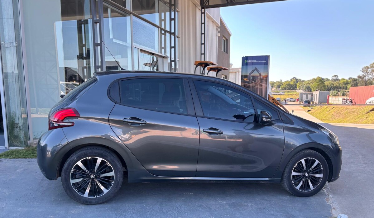 Peugeot 208 Active 1,2 - 2018 Peugeot 208 Active 1,2 - 2018