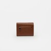 Billetera Ginger En Cuero Graneado Tabaco