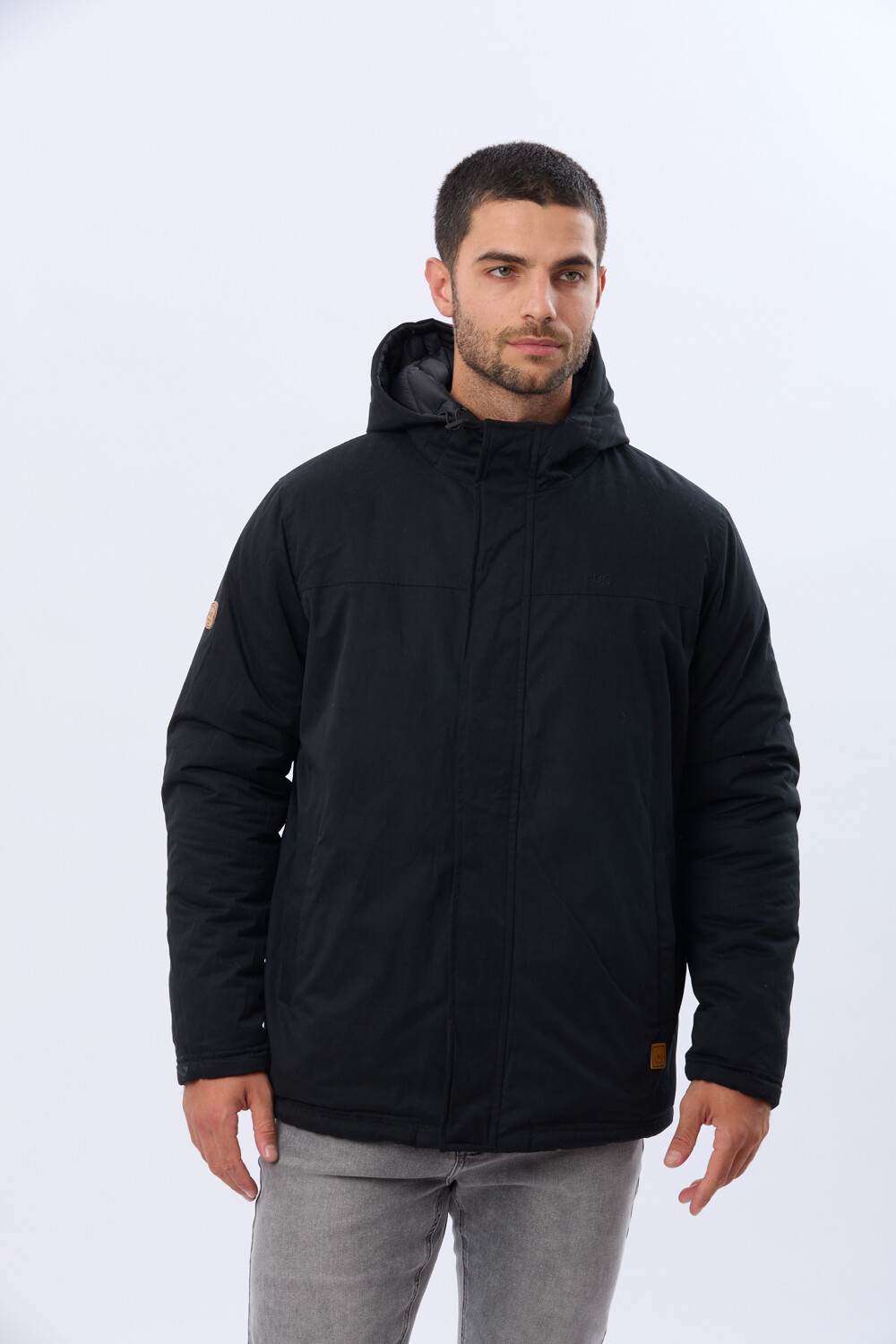 CAMPERA REVERSIBLE CAPITONEADA Negro