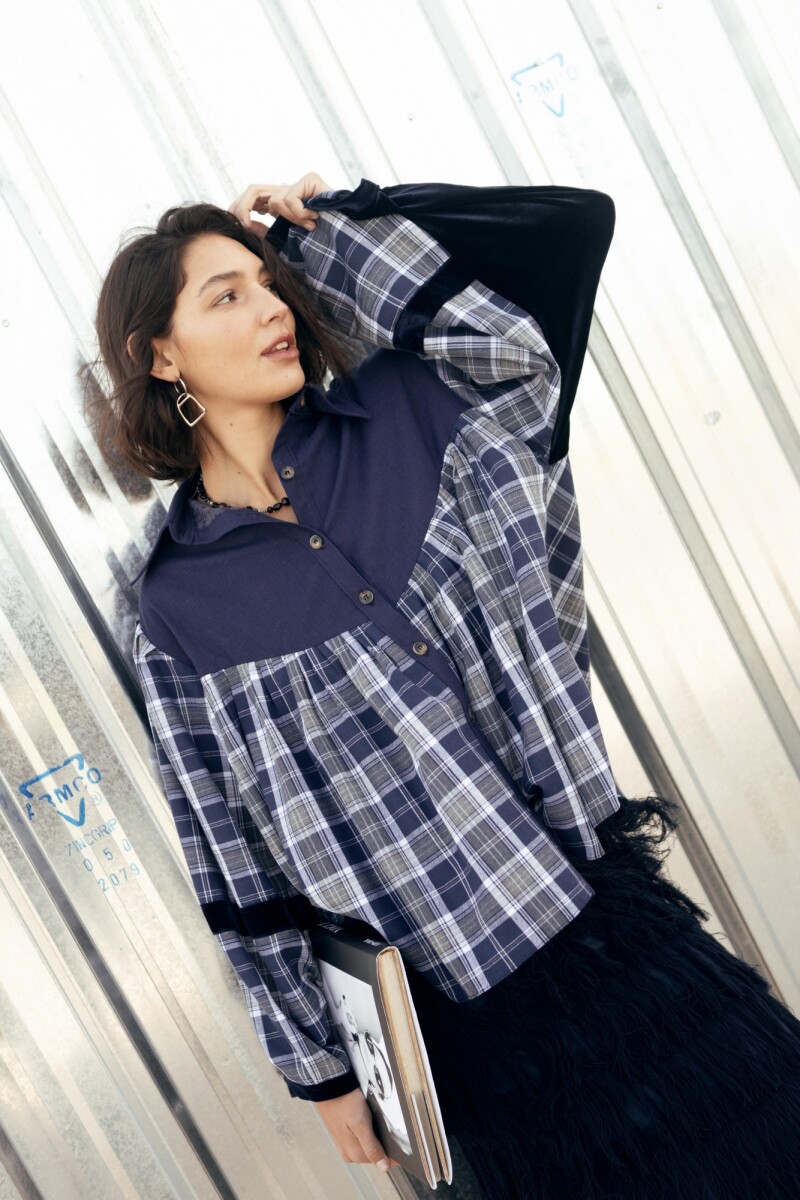 Prince Shirt - Azul Marino 