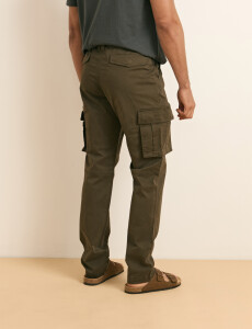 080562 PANTALON HARRY Oliva