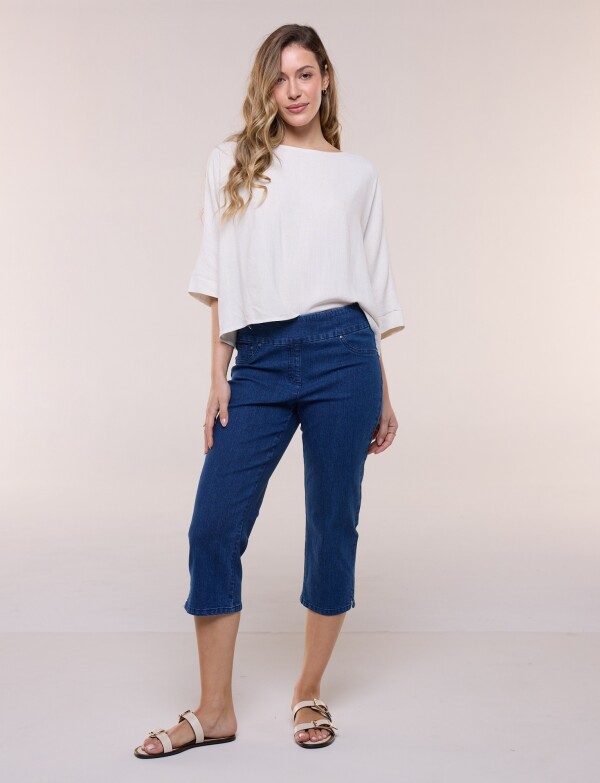 Capri Pull On Denim JEAN