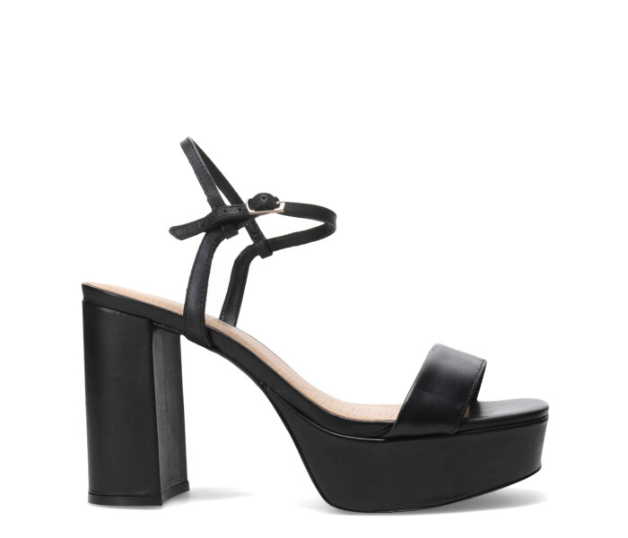 Sandalia taco alto y plataforma Preto