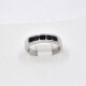 Anillo En Oro Blanco 18K Y Zafiros Redondos Anillo En Oro Blanco 18K Y Zafiros Redondos