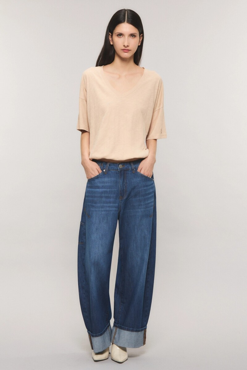 REMERA AIRY Latte