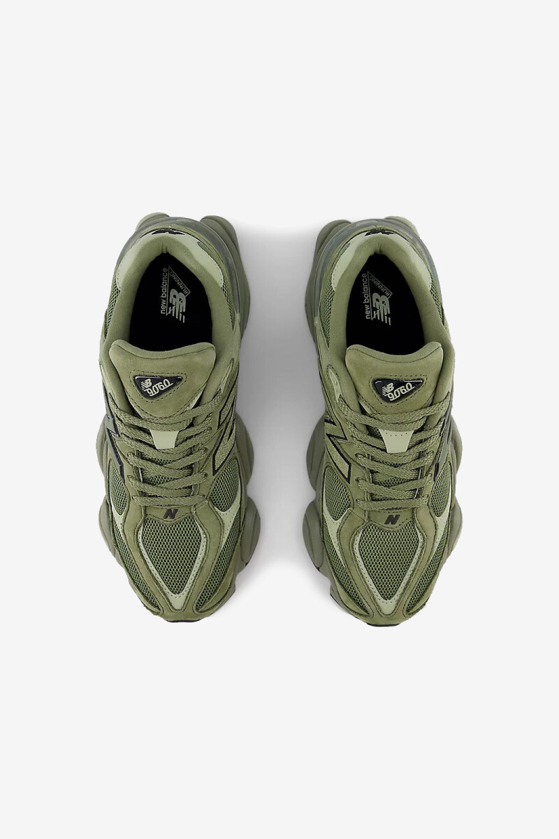 ZAPATILLA NB 9060ZGD Verde Oliva