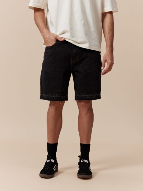 BERMUDA BREAK NEGRO JEAN