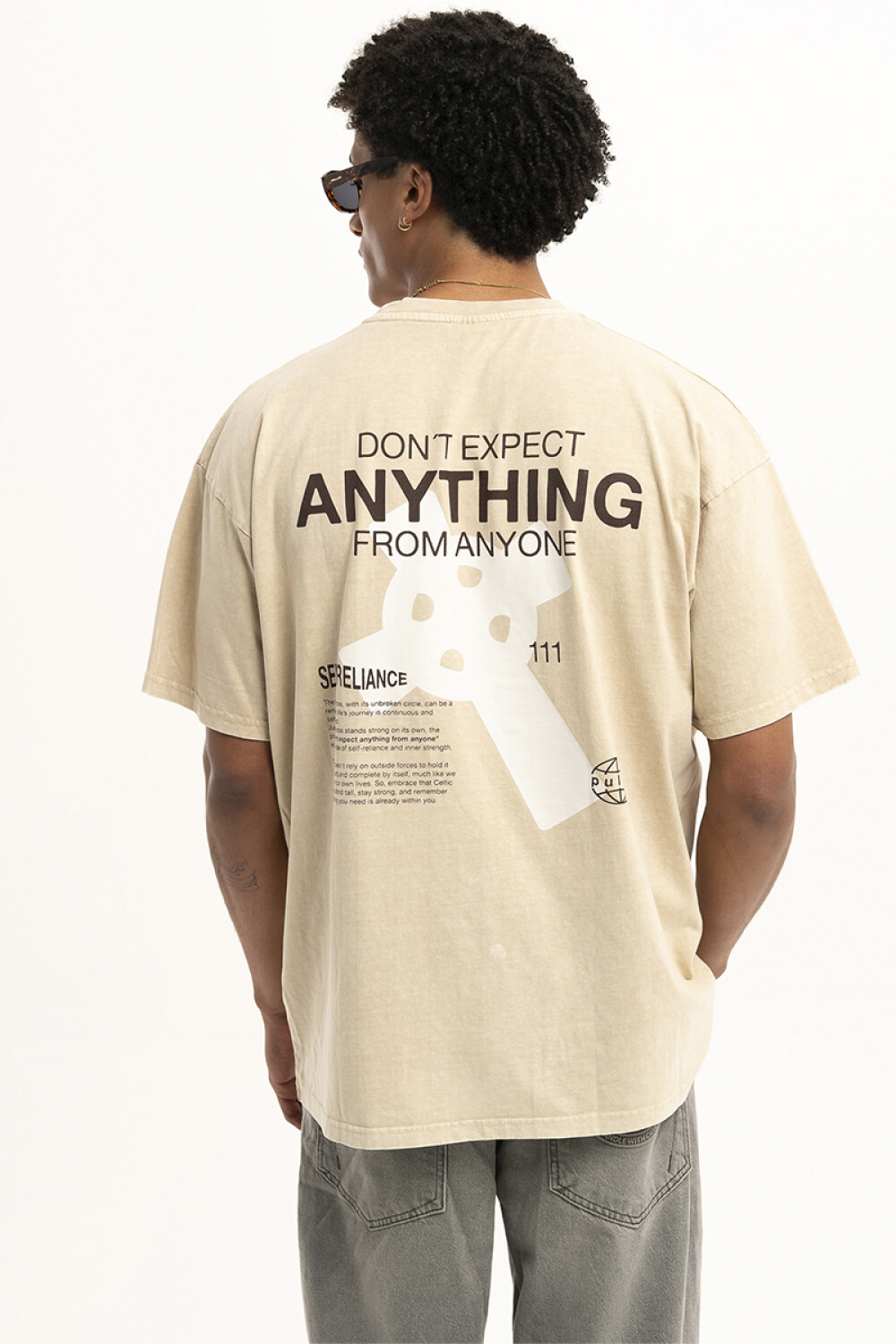 Remera Pulau 111 Beige