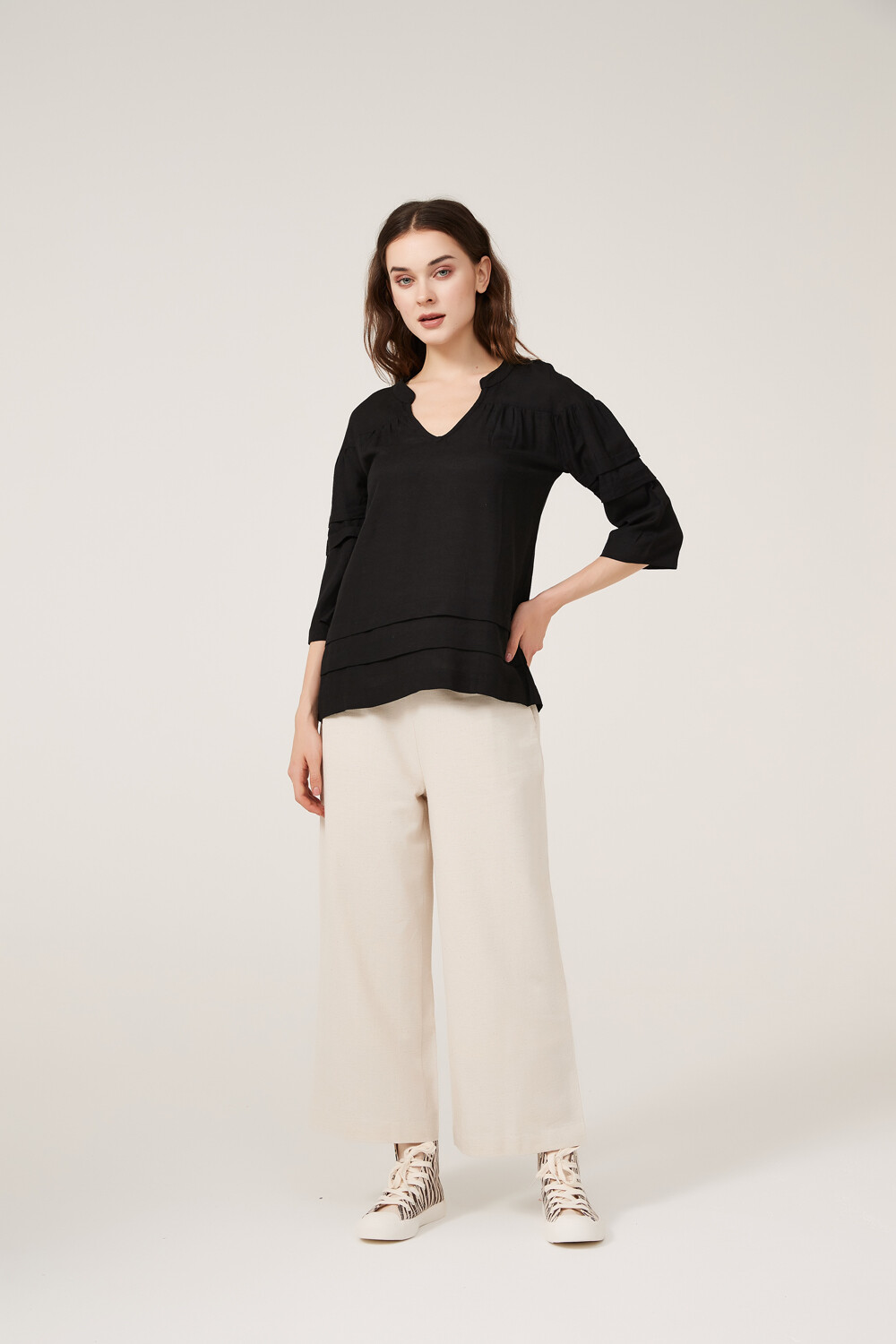 Blusa Aliou Negro