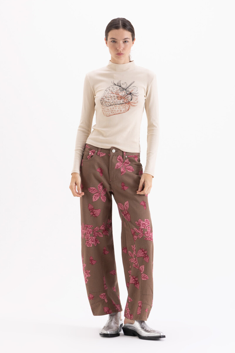 TOP STRAWBERRY Arena