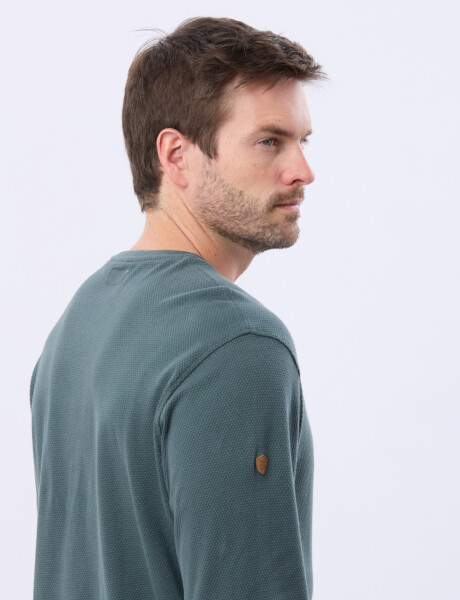 REMERA TEXTURADA DE ALGODÓN VERDE