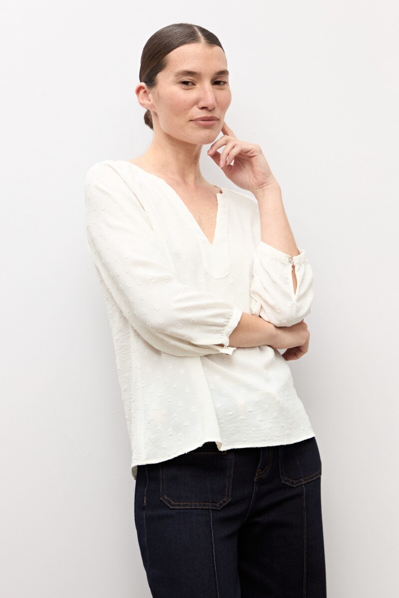 Blusa plumeti escote V crudo