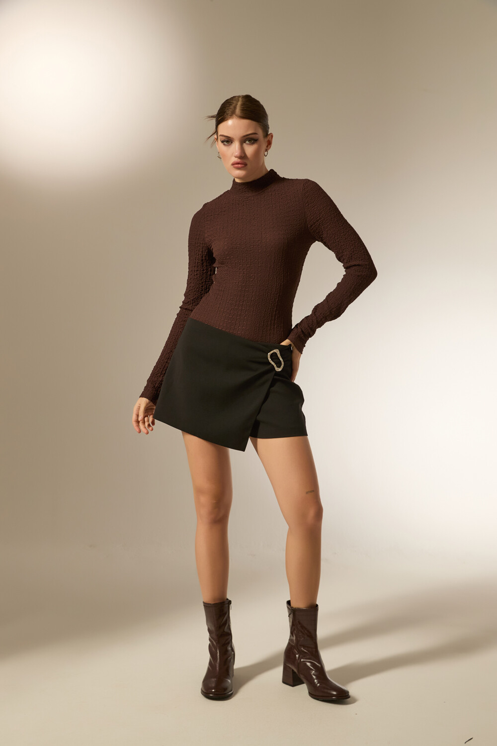 Short Pollera Brivana Negro