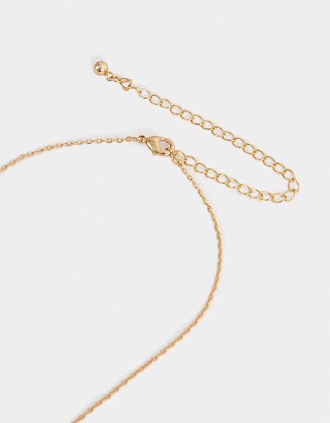 Cadena Corta con Dije Premium Gold Cortos - Dorado