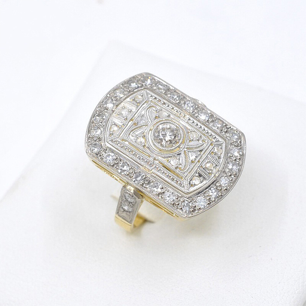 Anillo Nuevo Estilo Antiguo En Oro 18K Y Brillantes Anillo Nuevo Estilo Antiguo En Oro 18K Y Brillantes