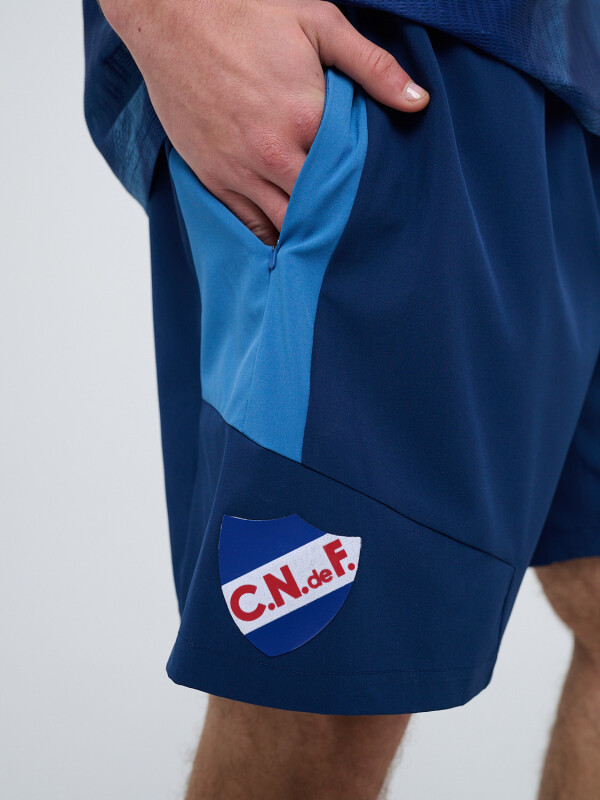 SHORT DE ENTRENAMIENTO TRACE Nacional Oficial Hombre 001