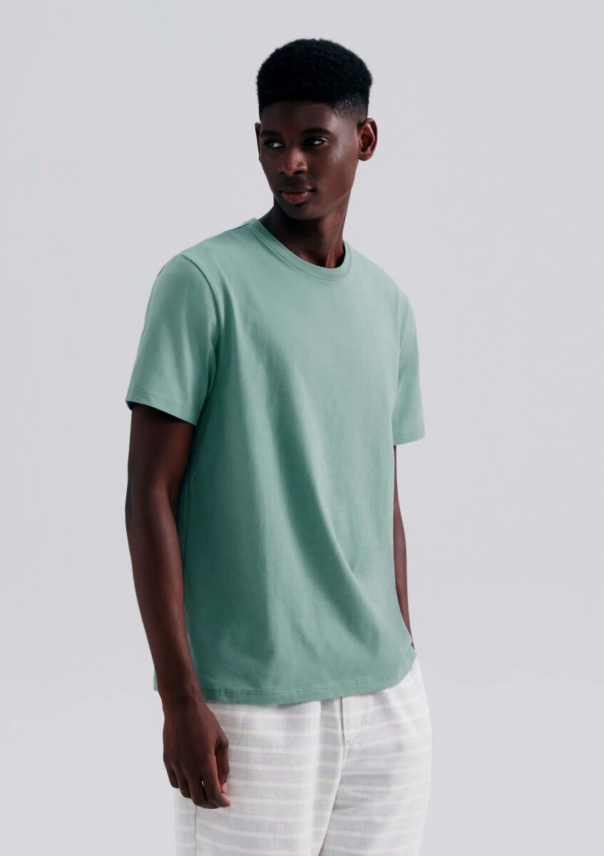 CAMISETA BÁSICA MANGA CORTA - VERDE 