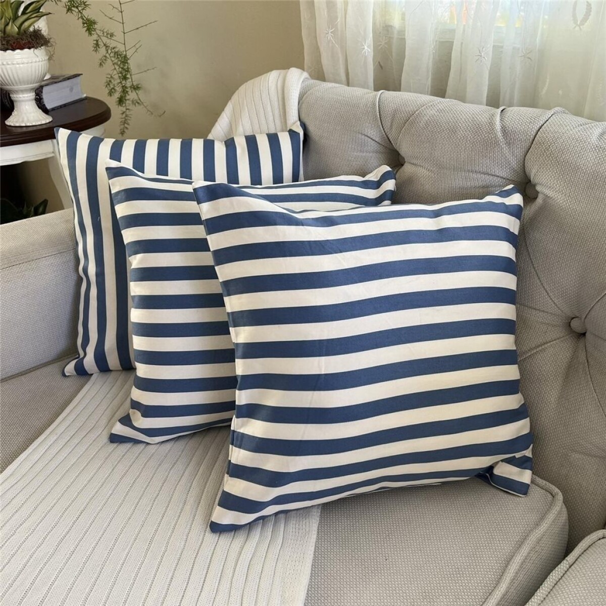 ALMOHADON ESTAMPADO 45x45CM RAYAS AZUL/BLANCO 