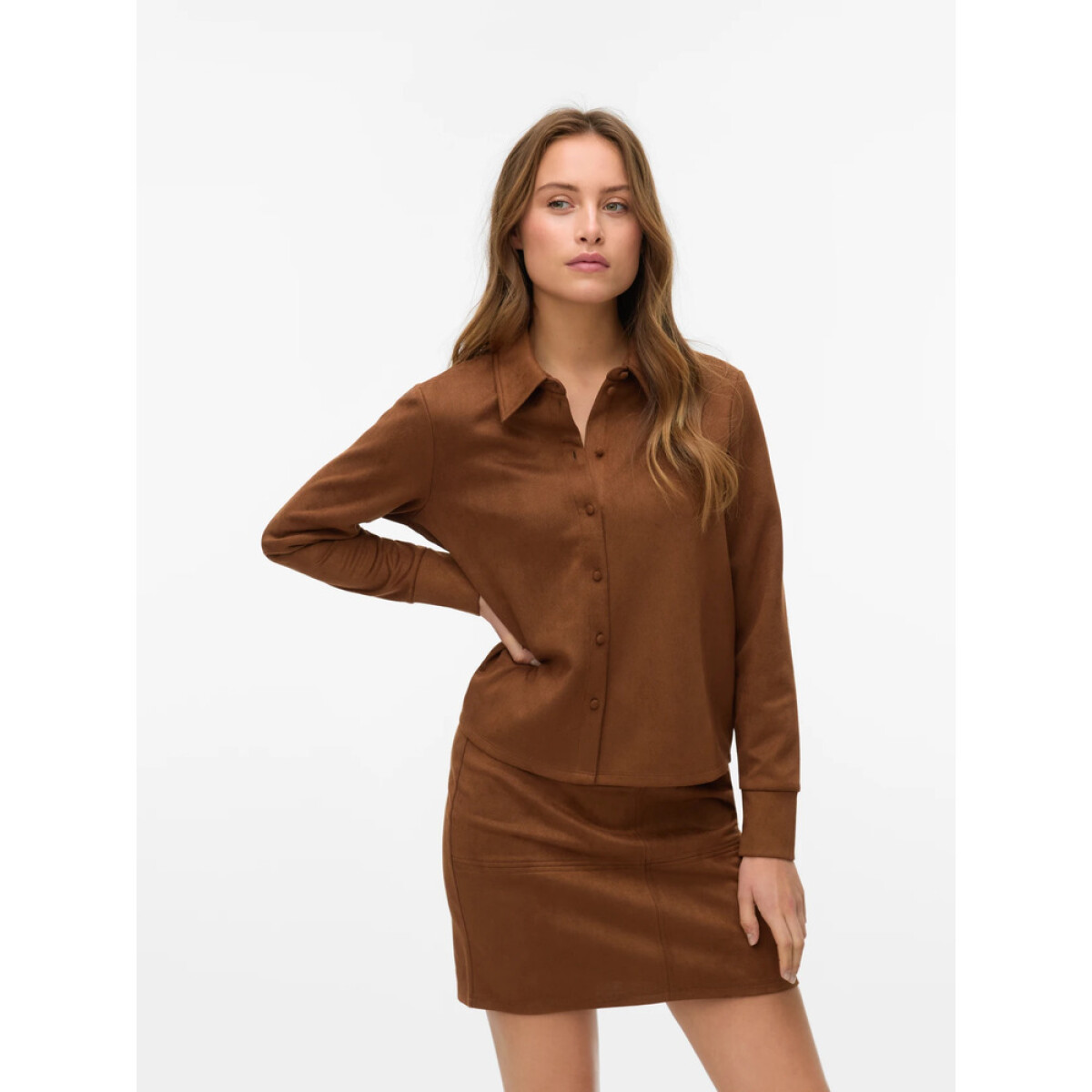 VMKRETA LS SHIRT JRS GA - Emperador 