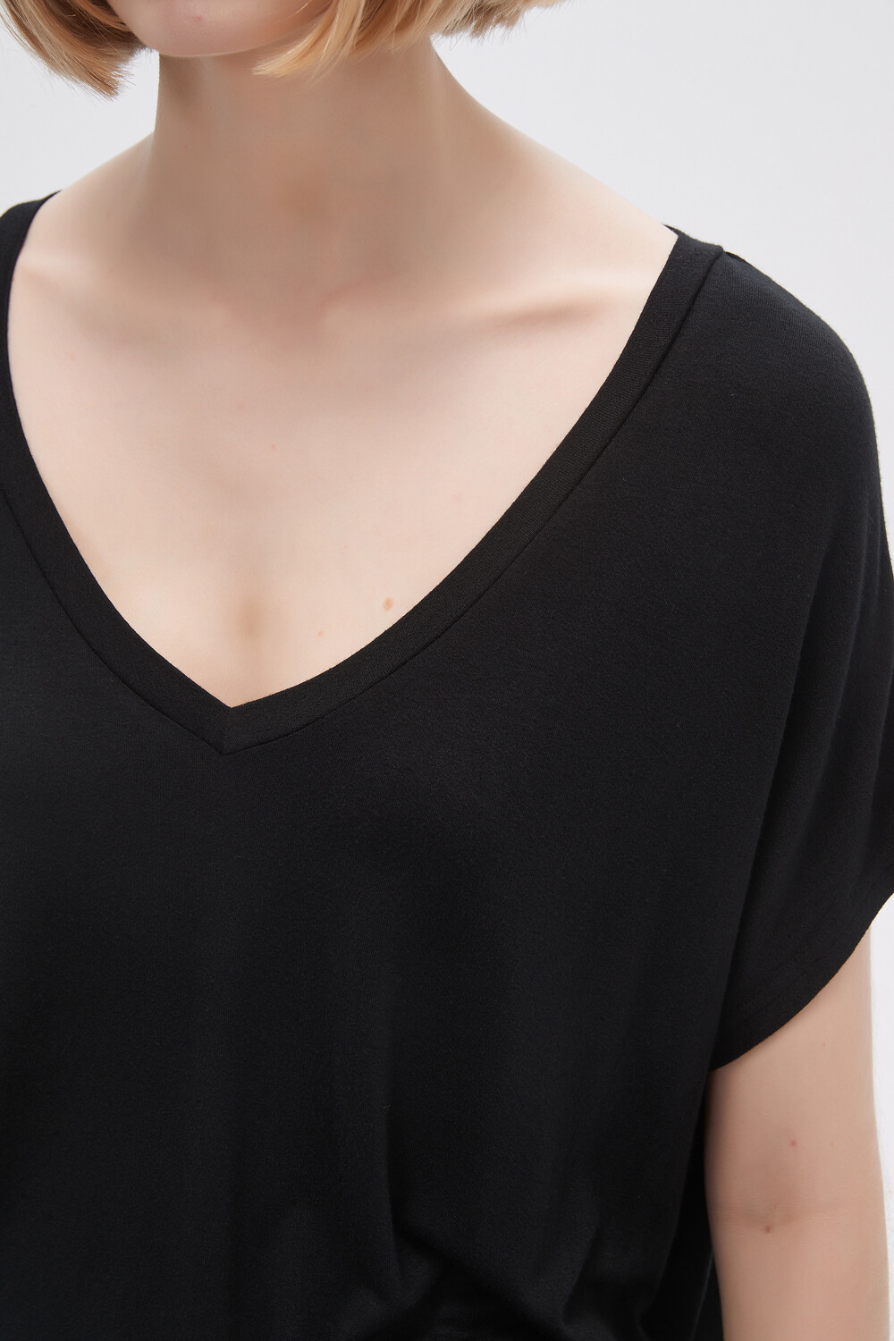 Remera Venom Negro