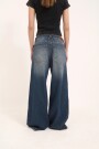Jean over Baggy Azul